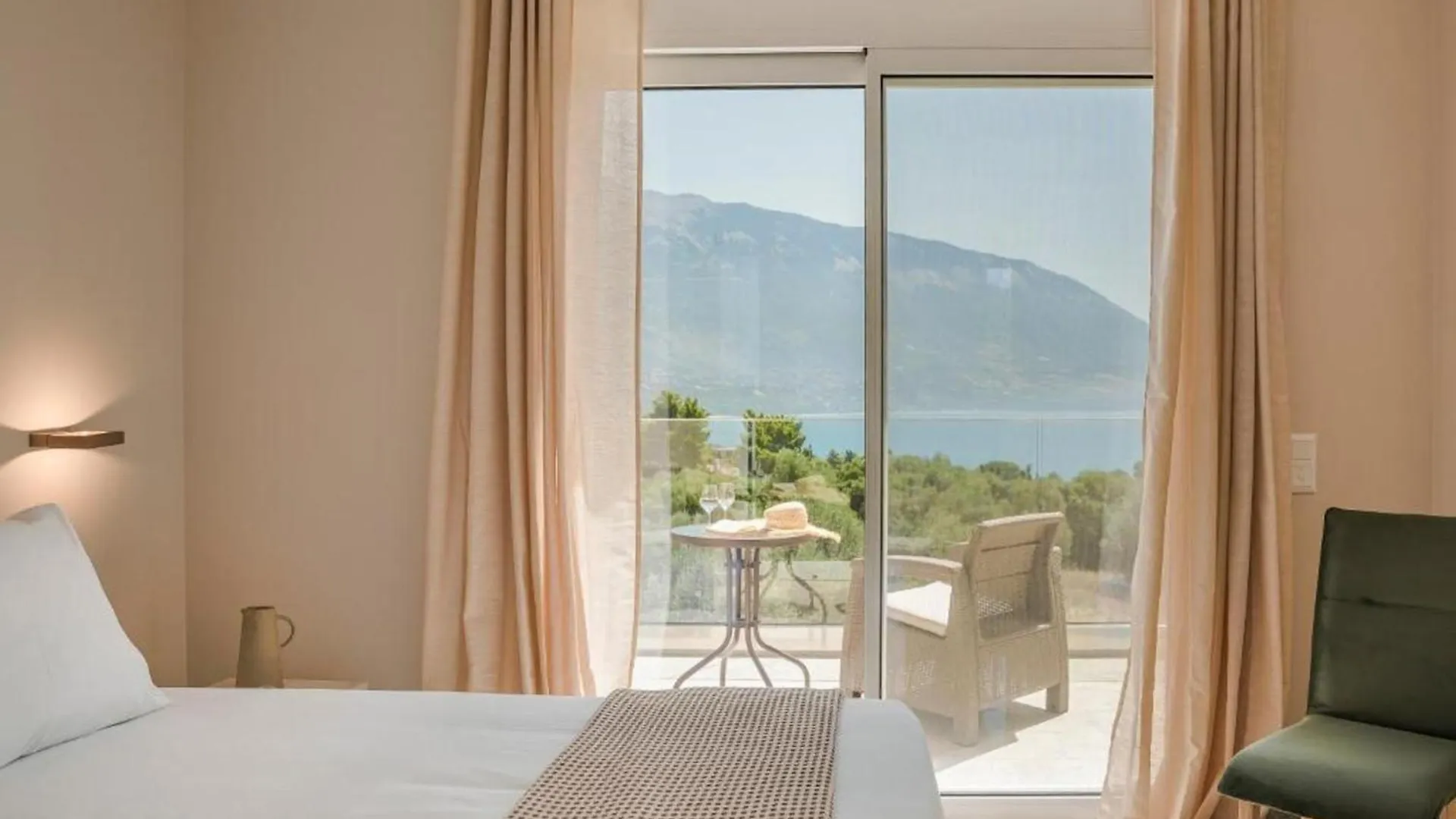 Magnificent Kefalonia Villa 3 Bedrooms Villa Montagna Mare Private Pool Stunning Sea Views Pesada Peszáda