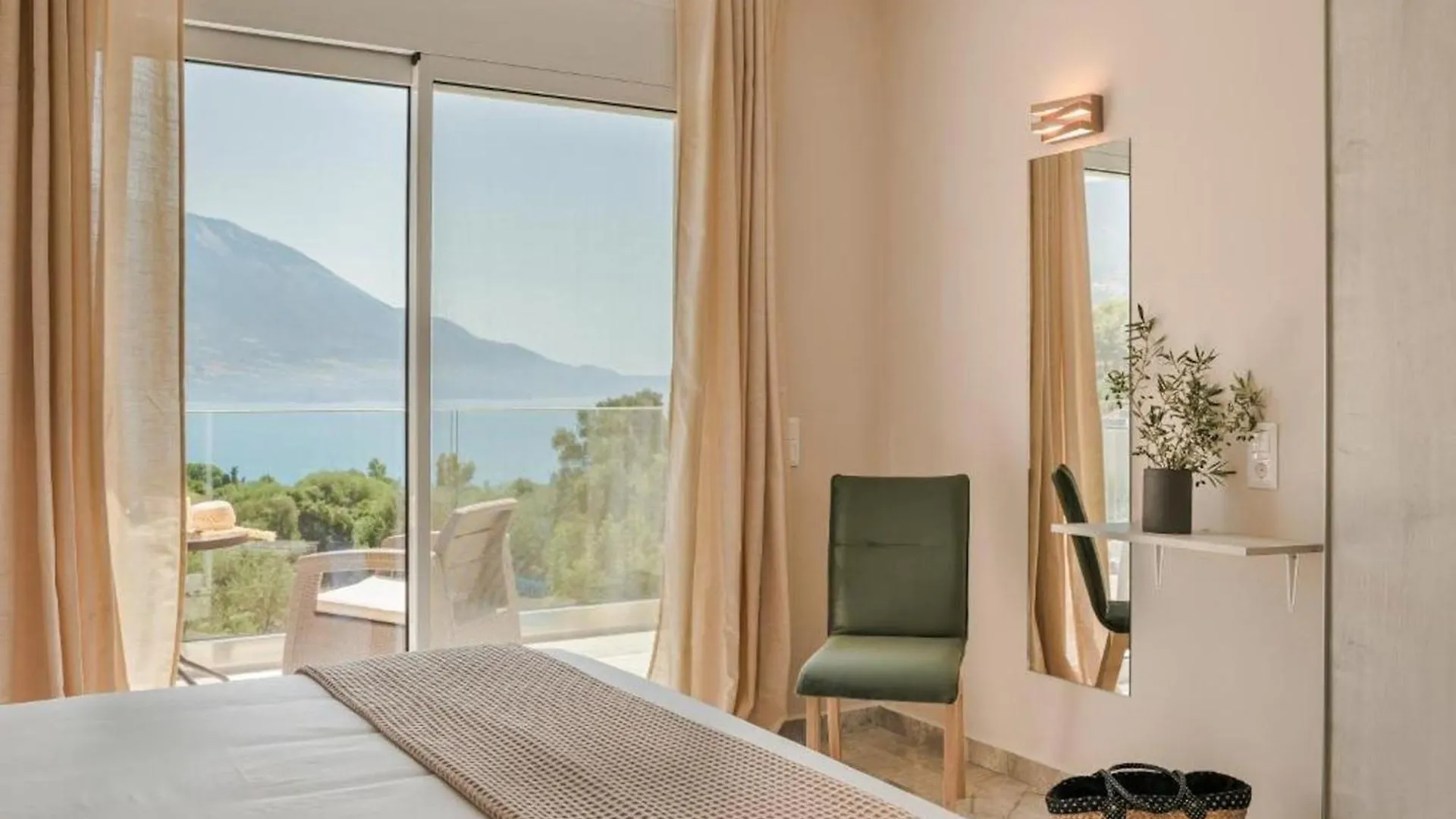 Pesádha Magnificent Kefalonia Villa 3 Bedrooms Villa Montagna Mare Private Pool Stunning Sea Views Pesada