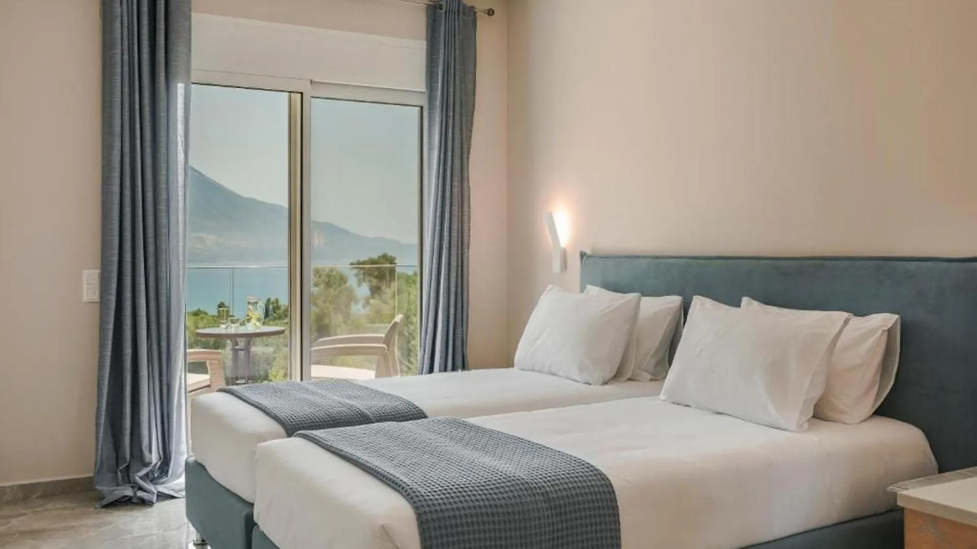 Pesádha Magnificent Kefalonia Villa 3 Bedrooms Villa Montagna Mare Private Pool Stunning Sea Views Pesada